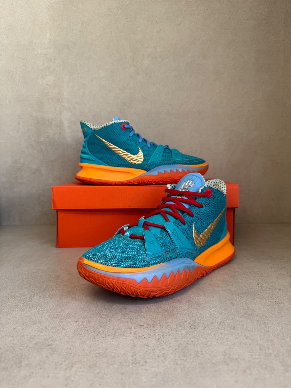 Nike Kyrie 6 - Droper