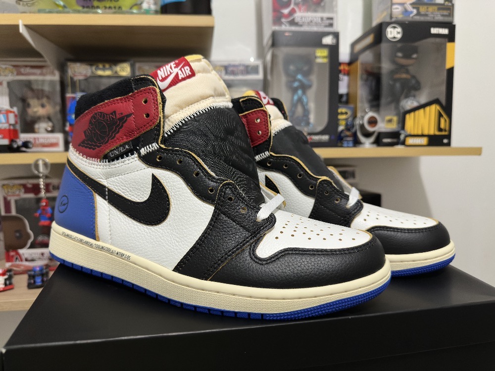 Union LA x Fragment x Air Jordan 1 Retro High OG SP Varsity Red Sport Royal — 40, Novo