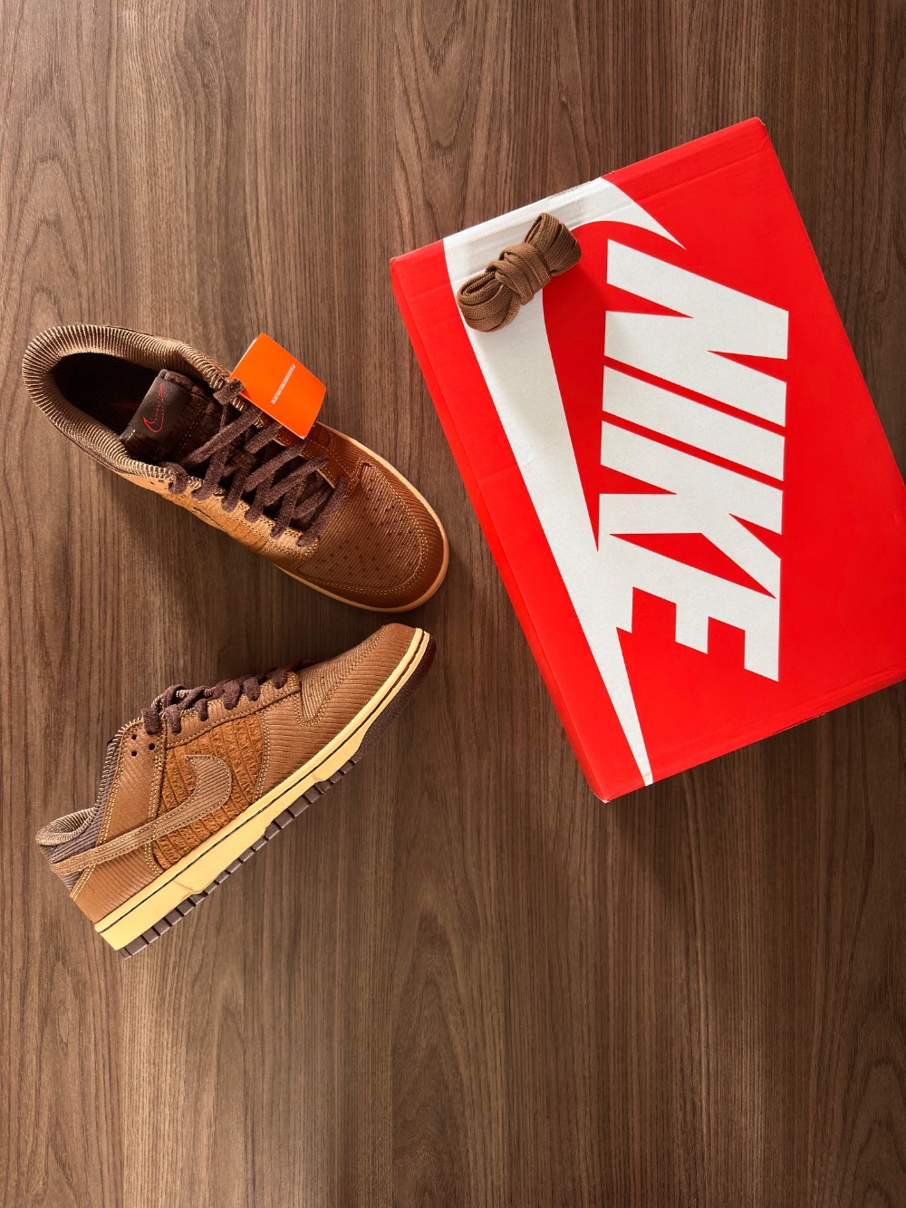 Nike Dunk Low Retro Premium Light British Tan Light Chocolate Twine — 41, Novo