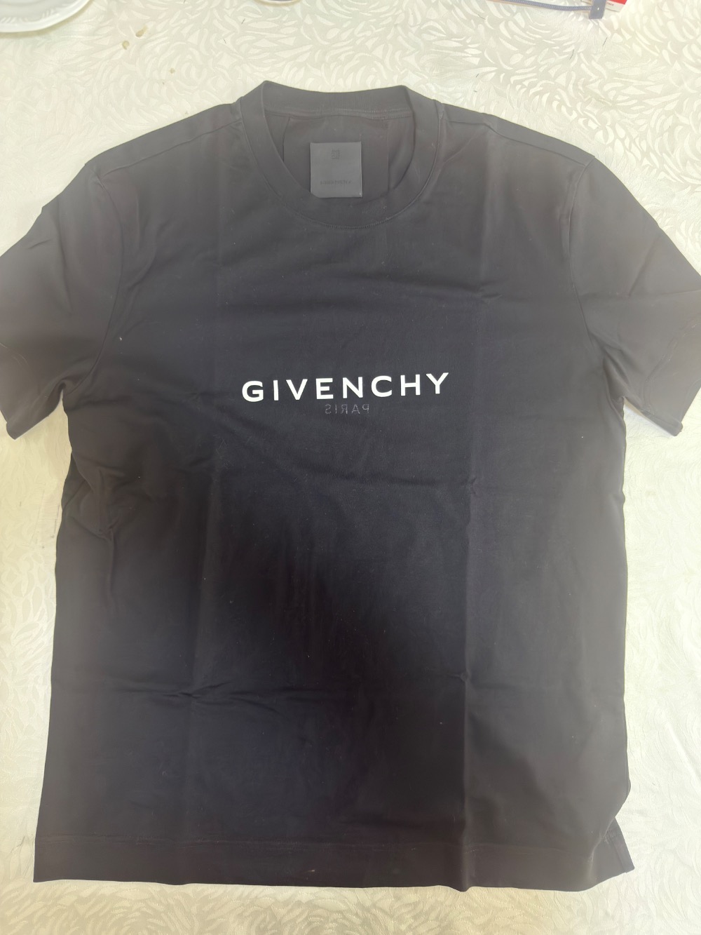 Camiseta Givenchy Reverse Black — XG, Novo