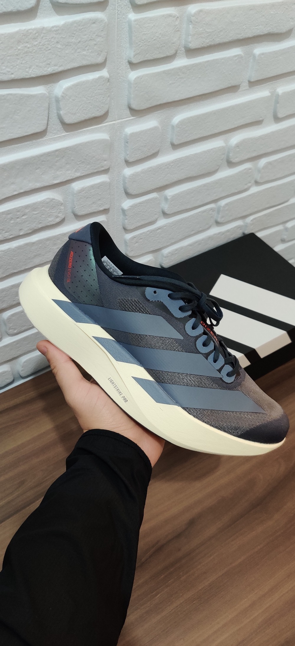 adidas Adizero Evo SL Aurora Onix Collegiate Orange — 41, Novo
