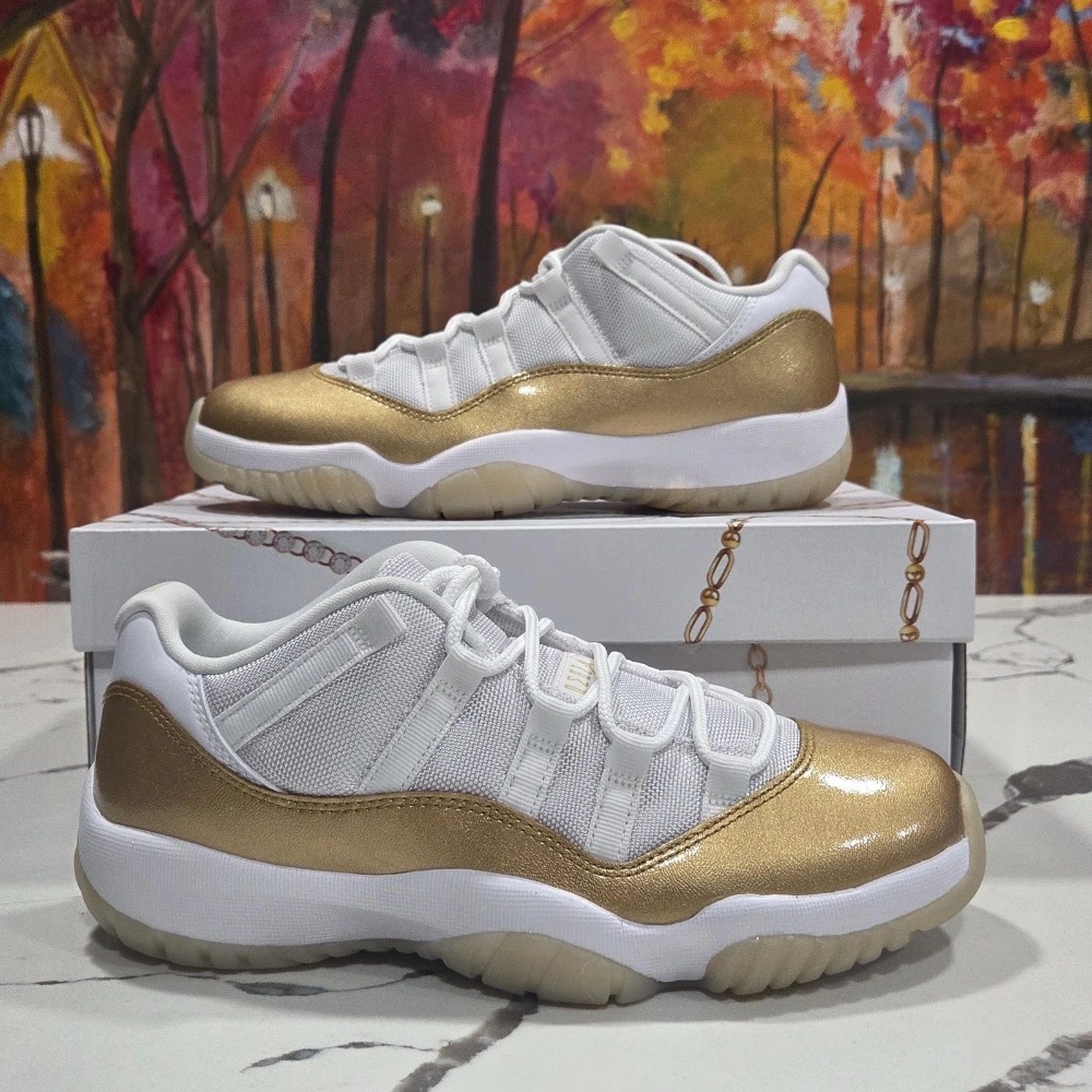 Air Jordan 11 Low Mother's Day White Metallic Gold