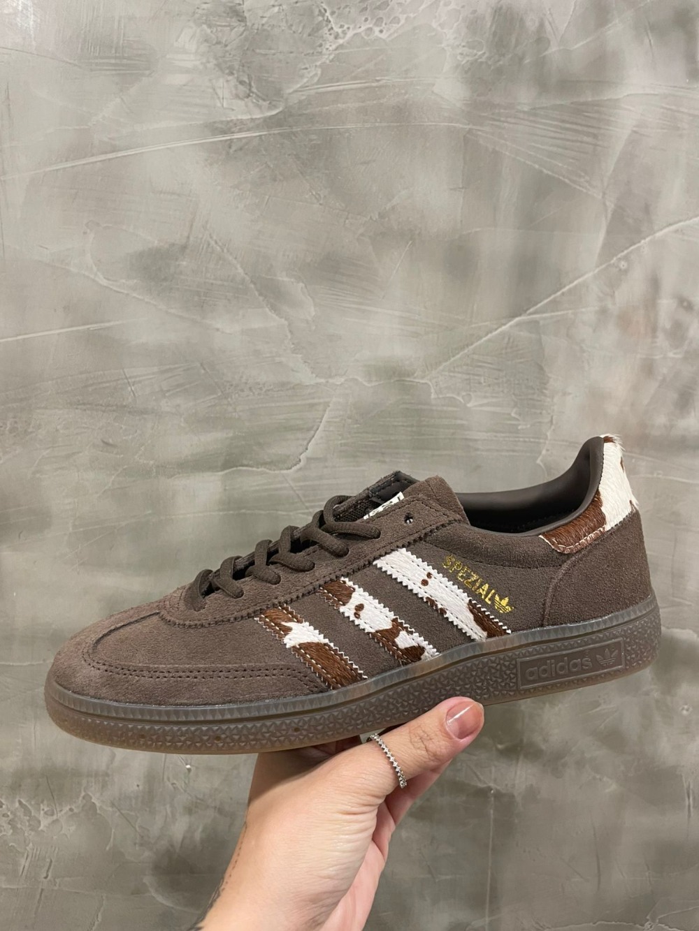 adidas Handball Spezial Brown Cream White Gum — 34 / 35 / 36 / 37 / 38 / 39, Novo