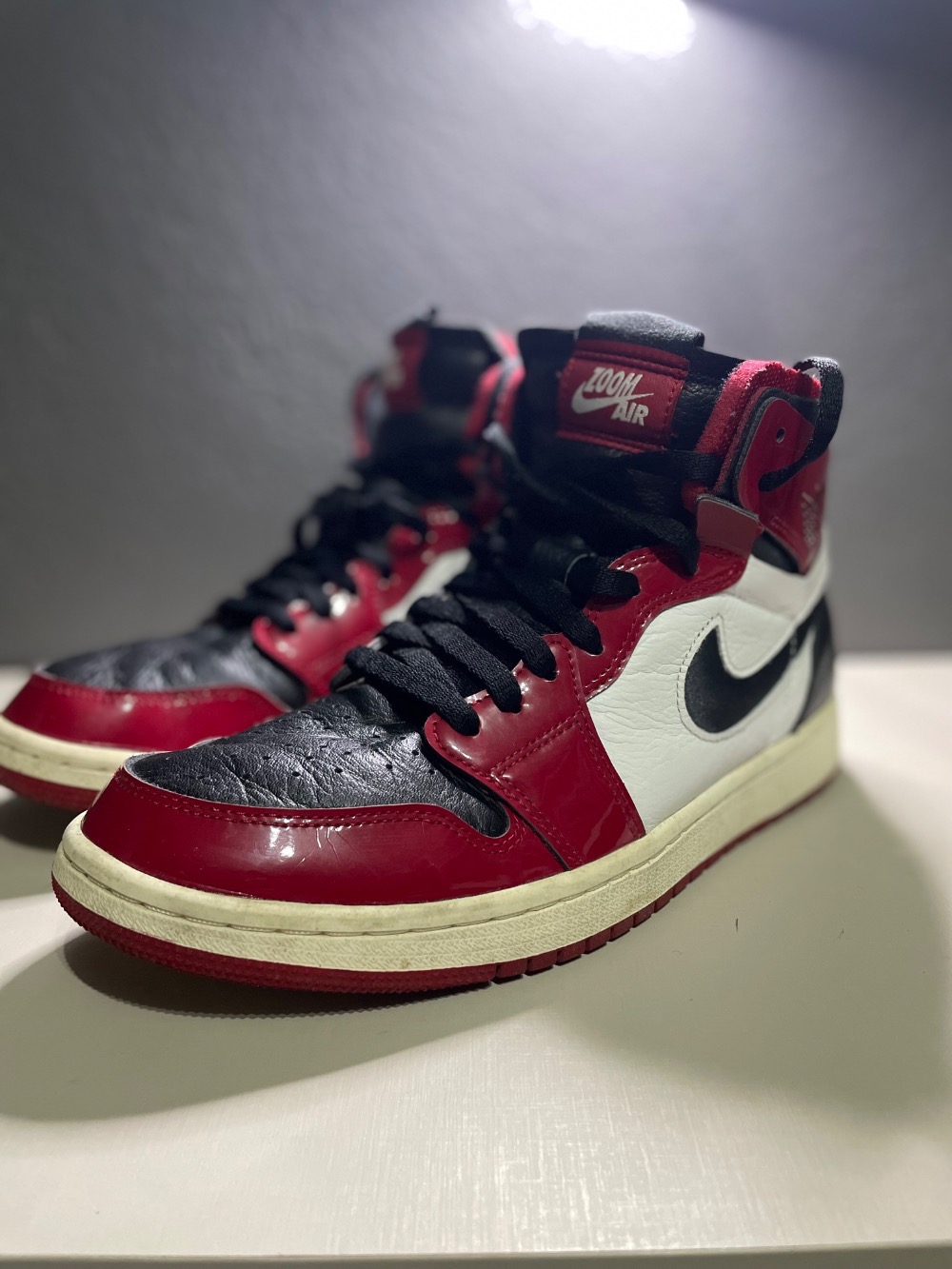 Air Jordan 1 High Zoom Comfort Chicago Bulls — 40, Usado