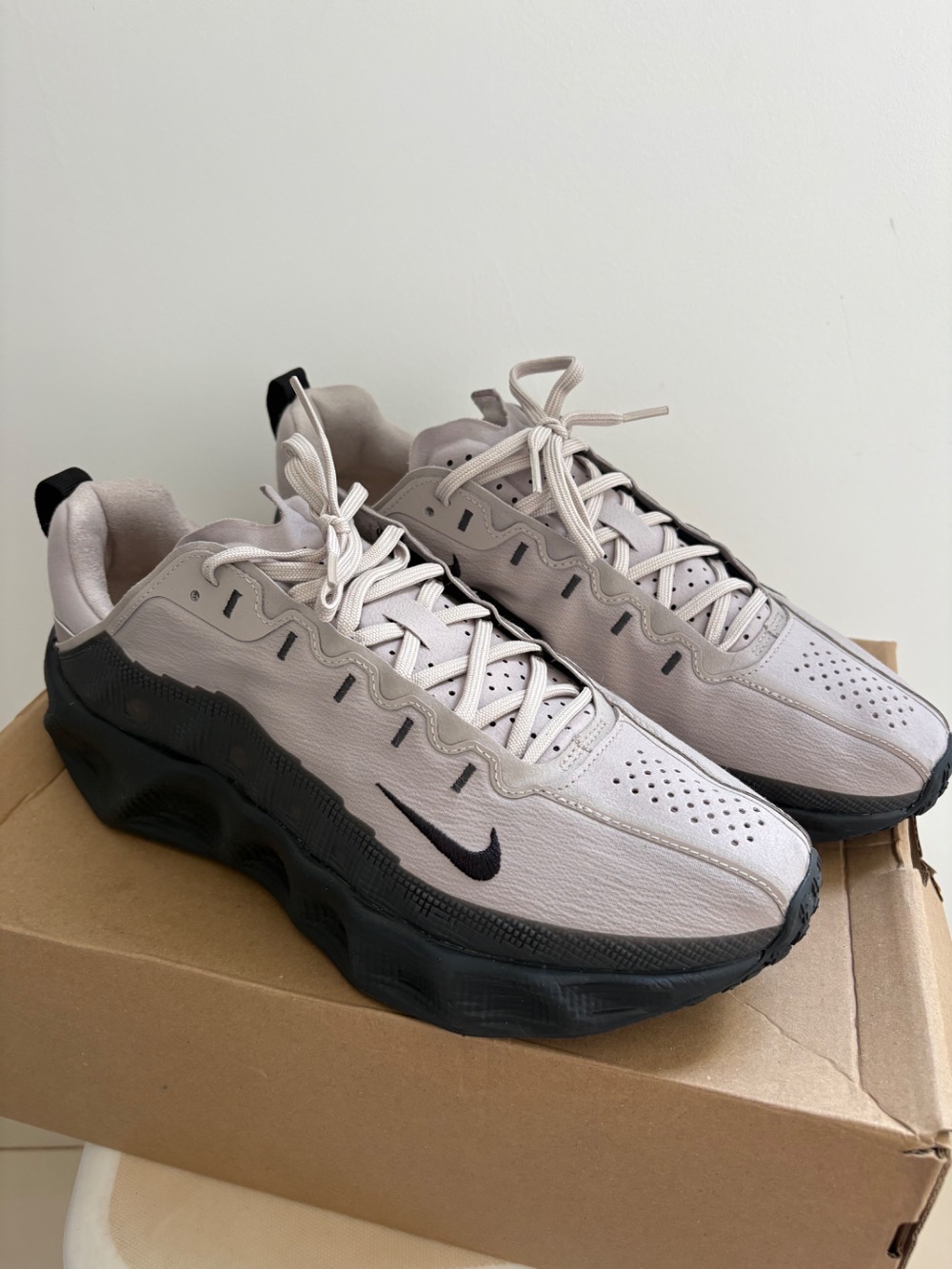Nike Ava Rover College Grey Black Dark Smoke