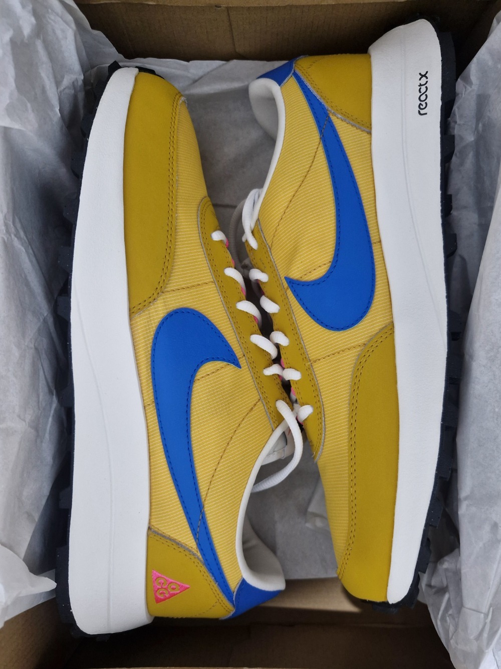Nike ACG LDV Dark Sulphur Sail White Photo Blue