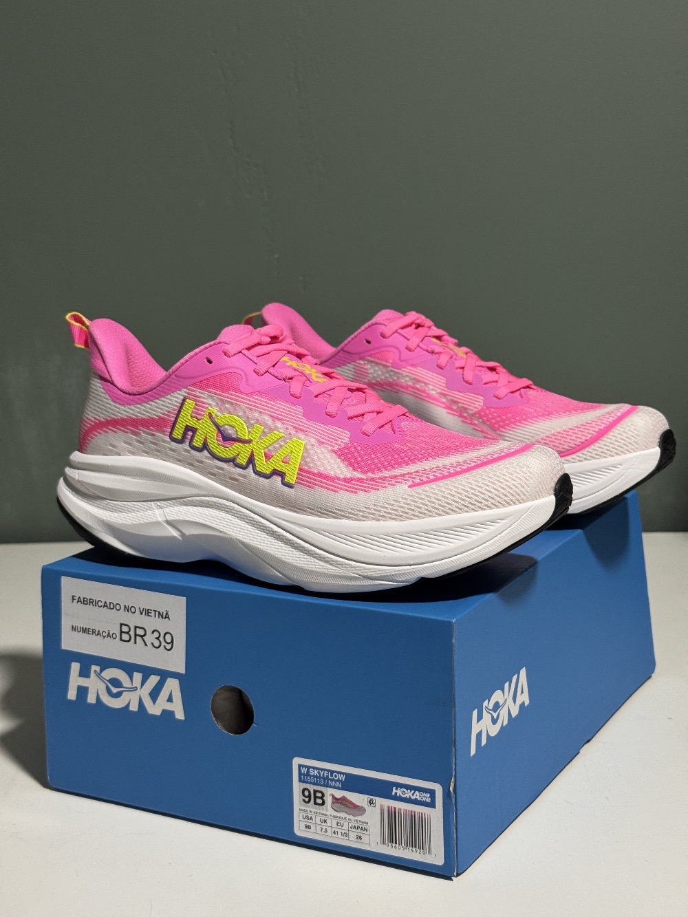 Tênis Hoka Skyflow