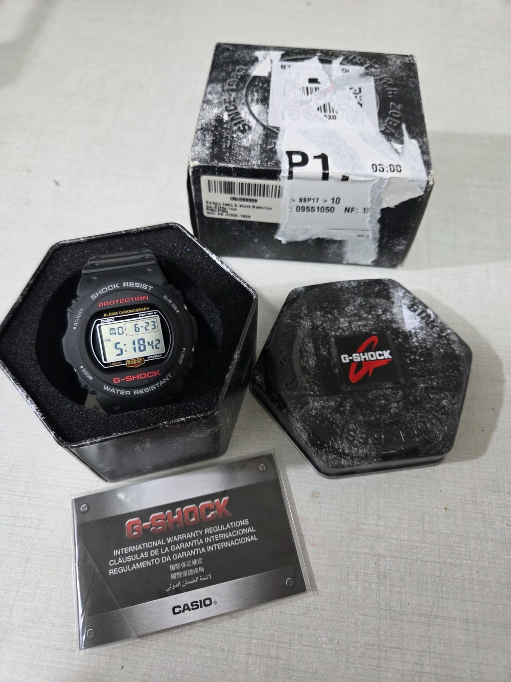 Casio G-Shock DW-5750E-1DR