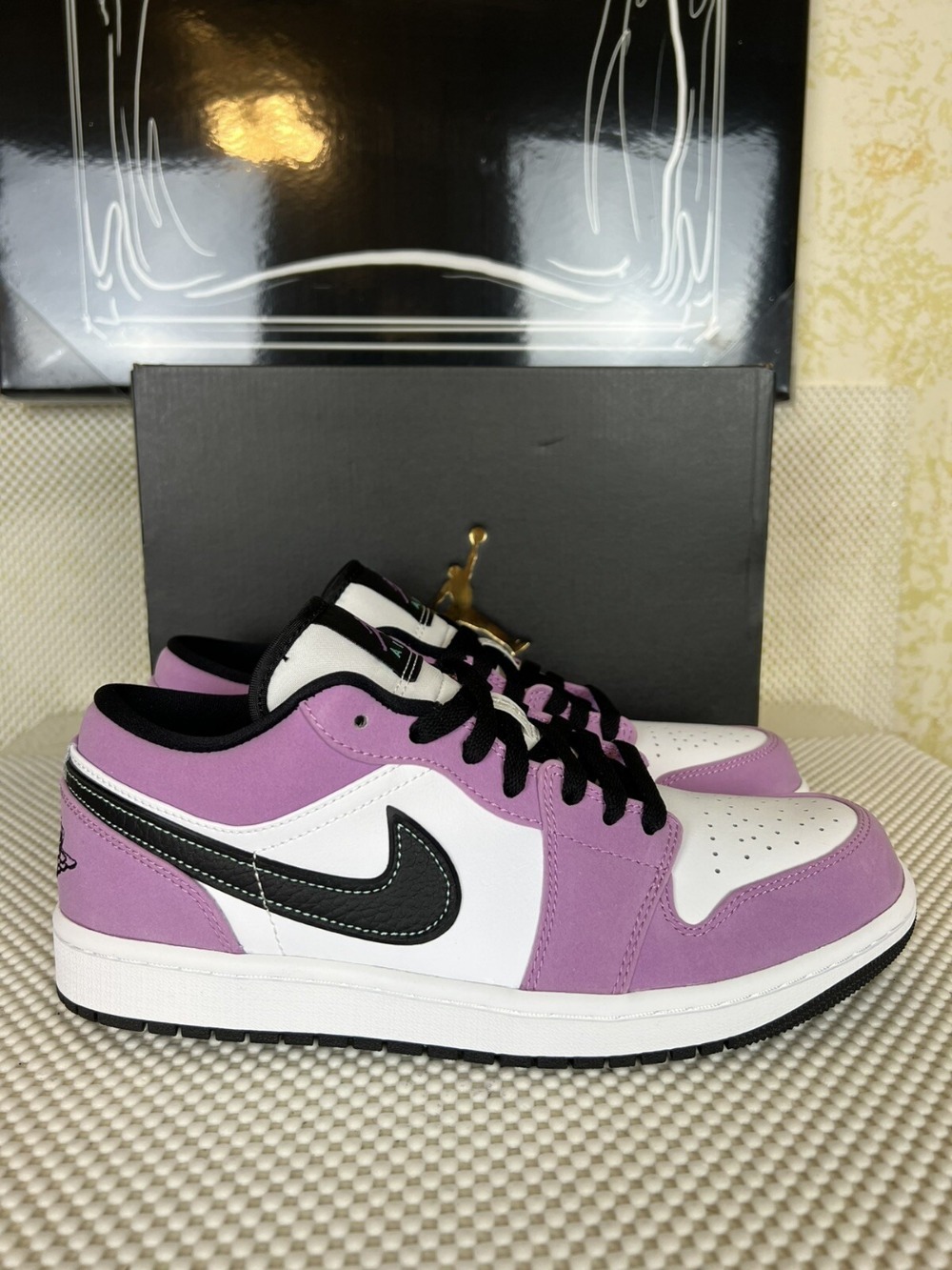 Air Jordan 1 Low SE Violet Shock — 39.5 / 40 / 40.5 / 41 / 42 / 42.5 / 43 / 43.5 / 44, Novo