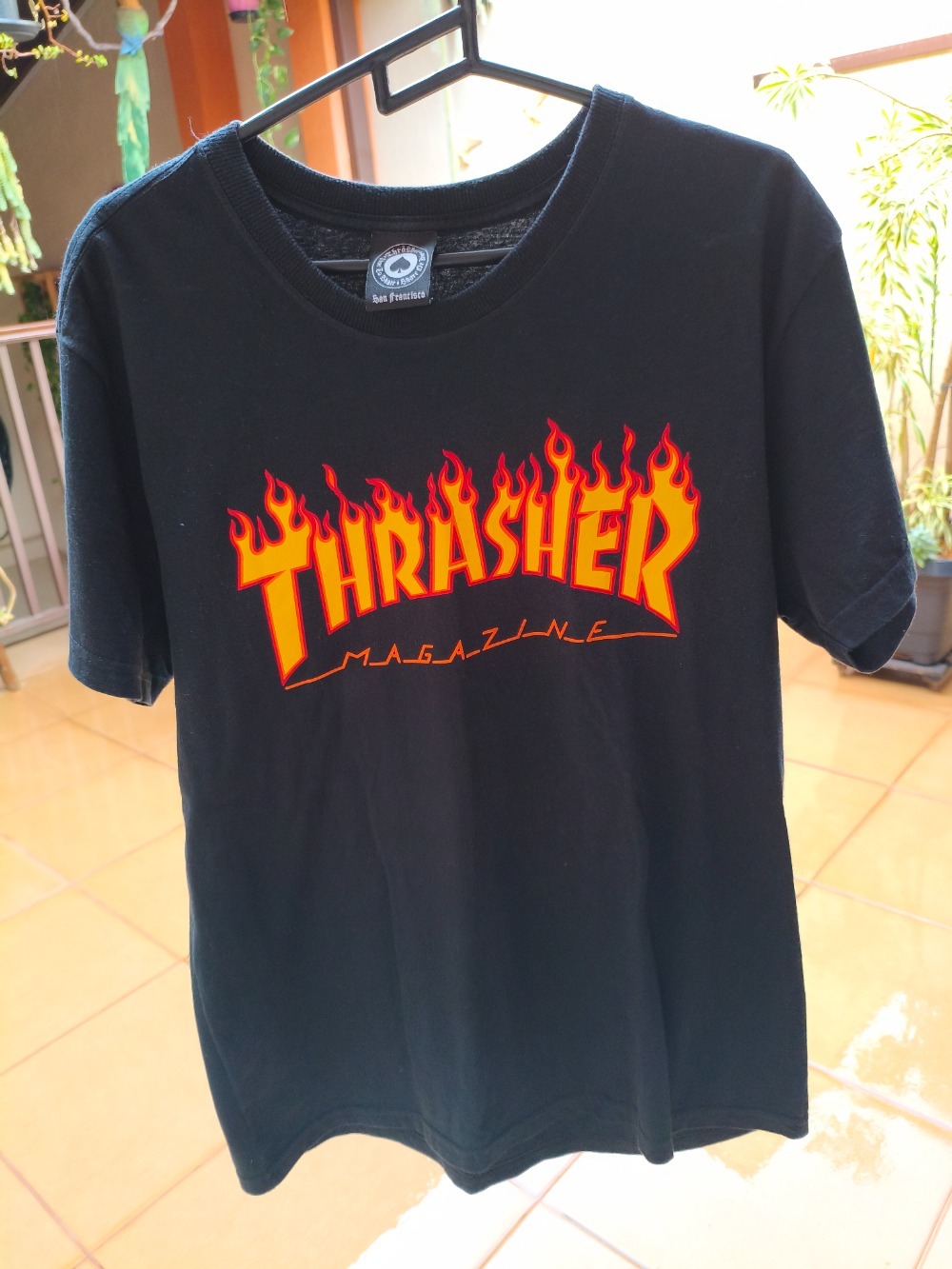 Camiseta thrasher magazine classic flame