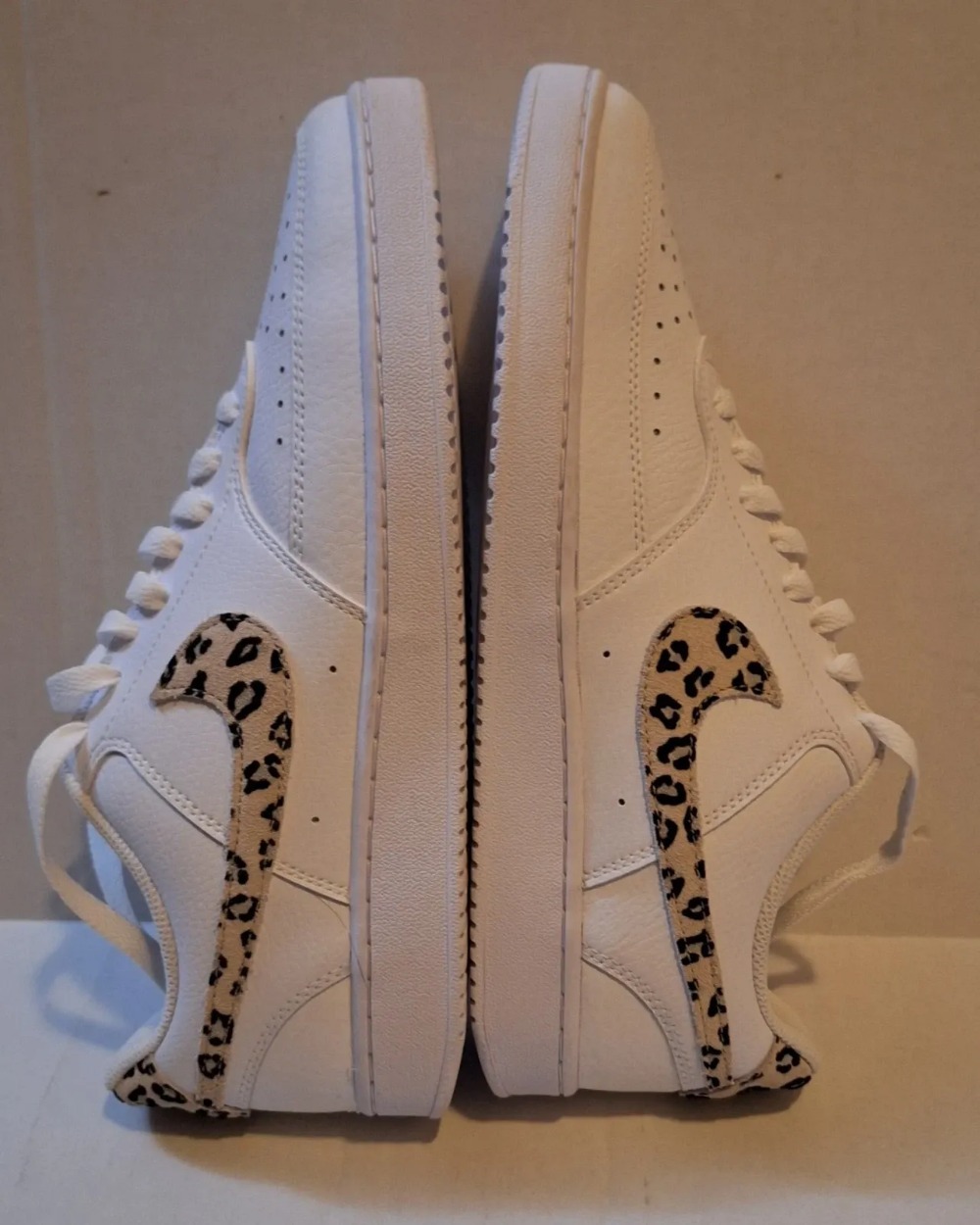 Nike Court Vision Low Leopard Swoosh White — 37 / 37.5 / 38 / 39.5 / 41, Novo