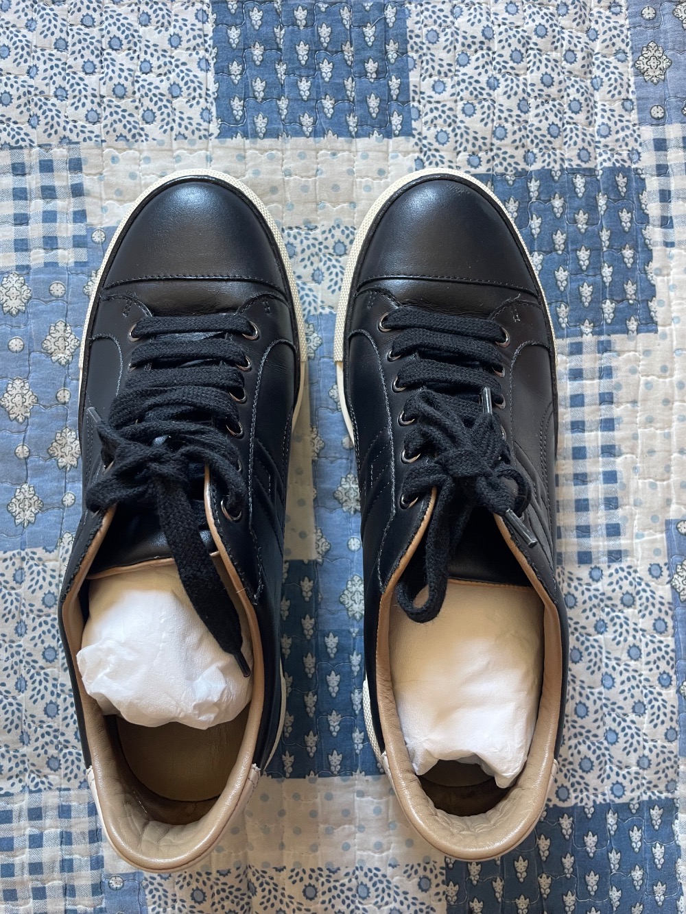 Tênis Hermès feminino