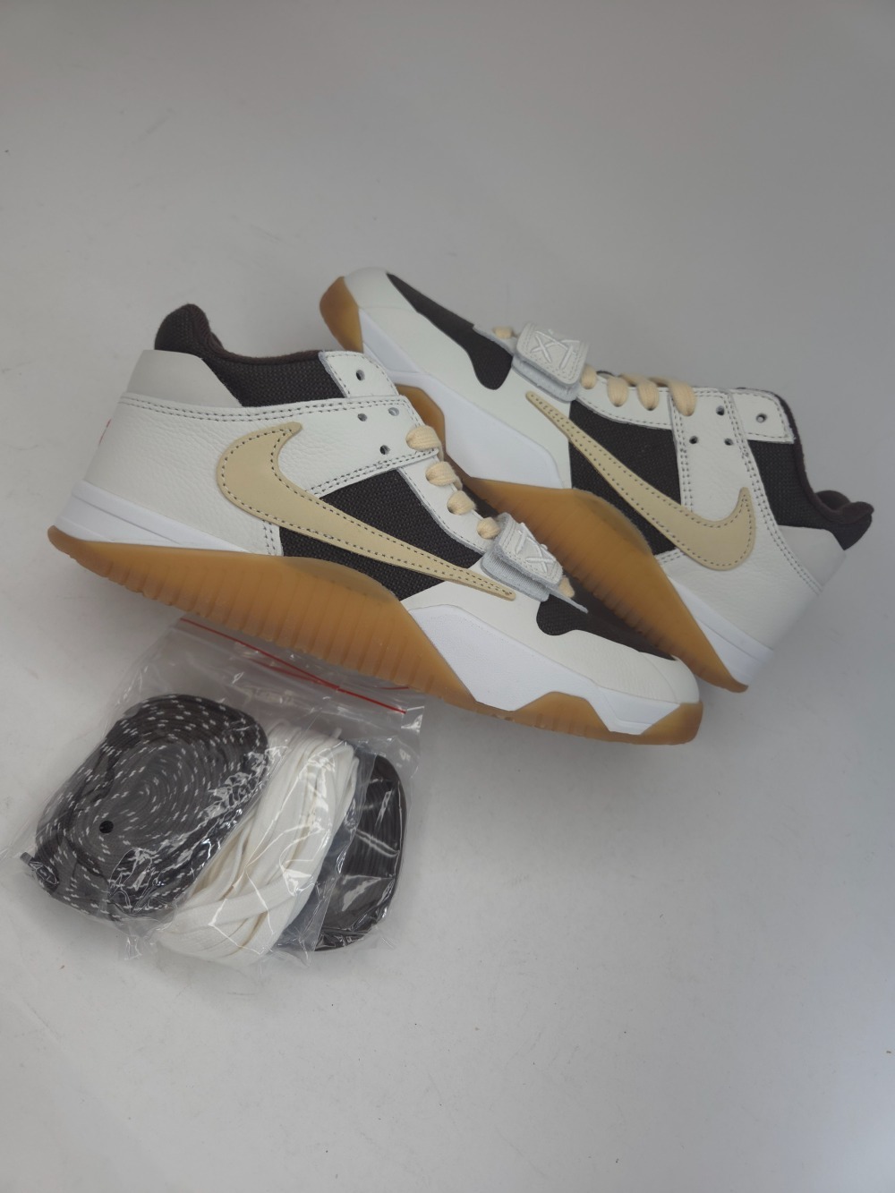 Travis Scott x Air Jordan Jumpman Jack TR Sail 