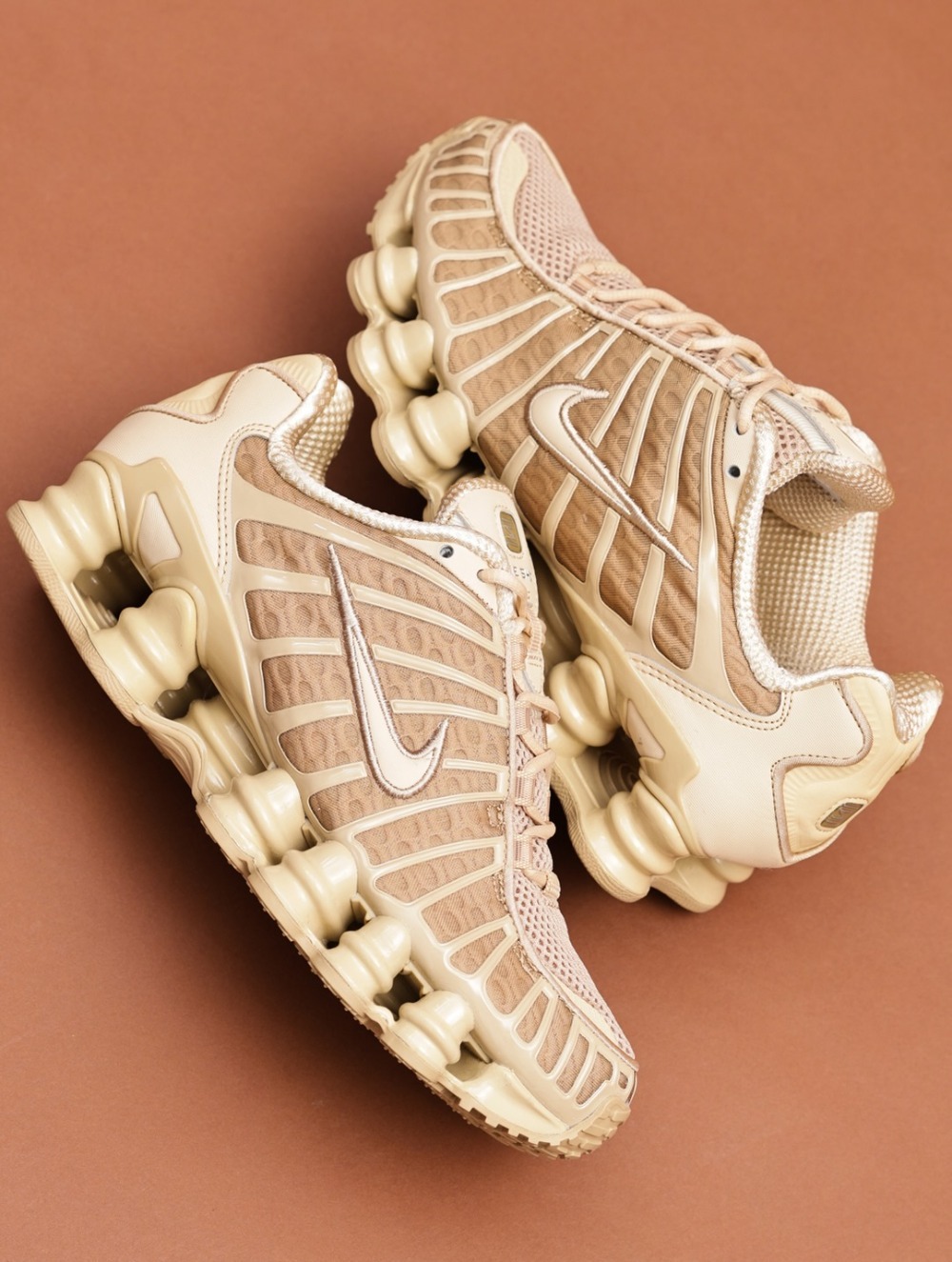 Nike Shox TL Linen Metallic Silver — 42, Novo