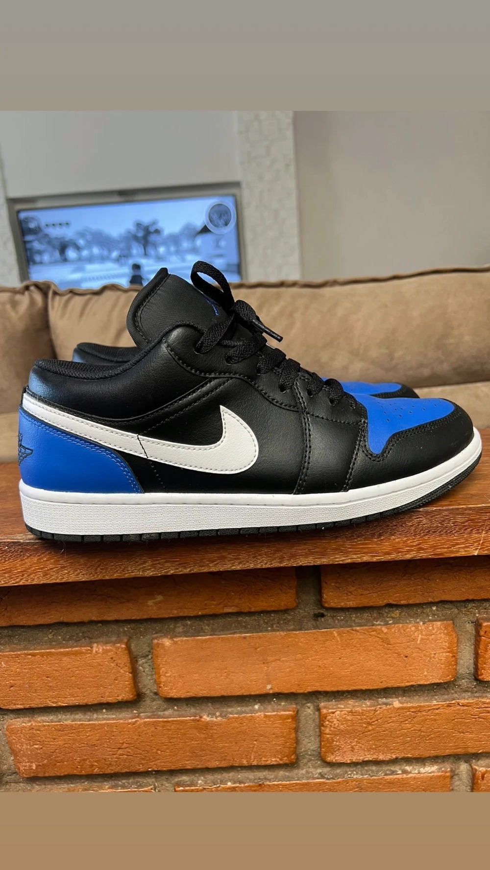 Air Jordan 1 Low Black Royal Toe — 42, Usado
