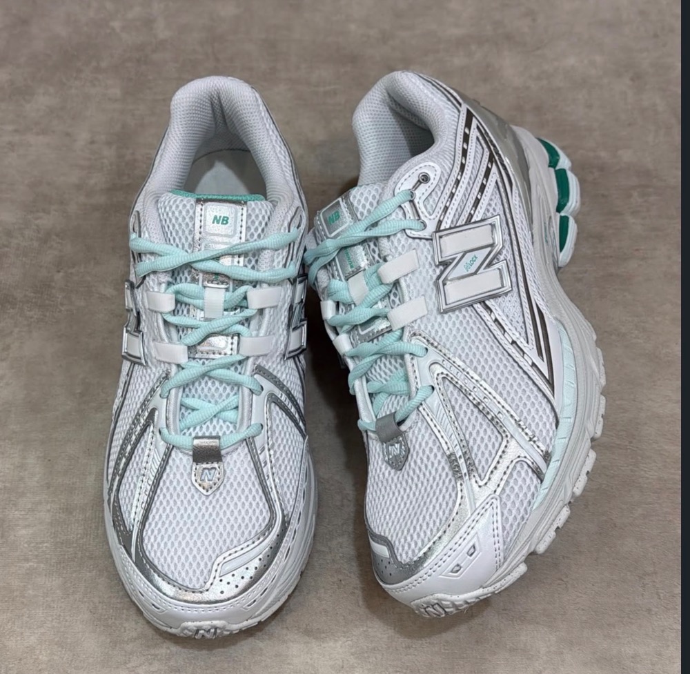 New Balance 1906R White Deep End