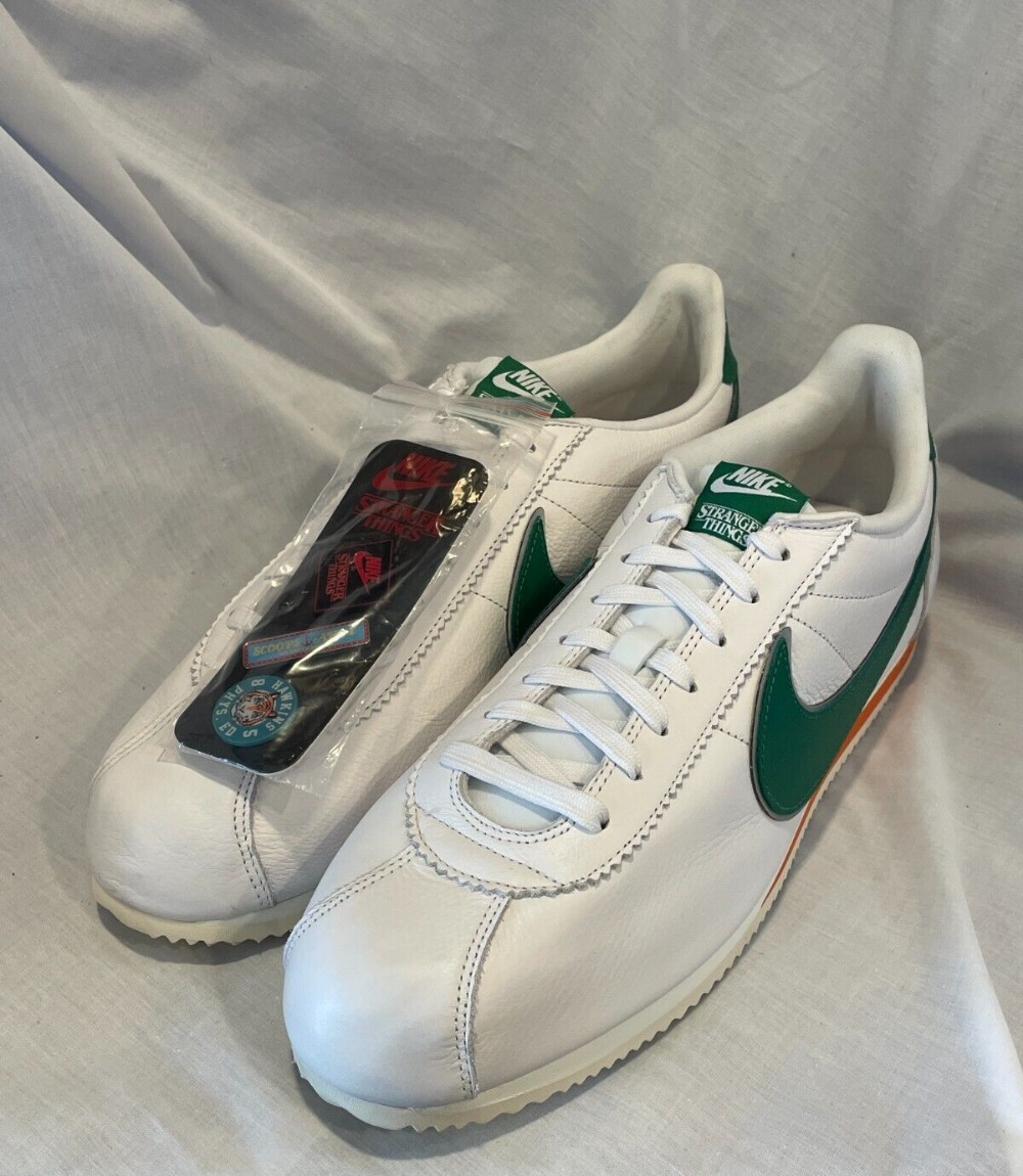 Stranger Things x Nike Classic Cortez Hawkins High School — 35.5 / 40 / 40.5 / 41 / 42 / 43, Novo