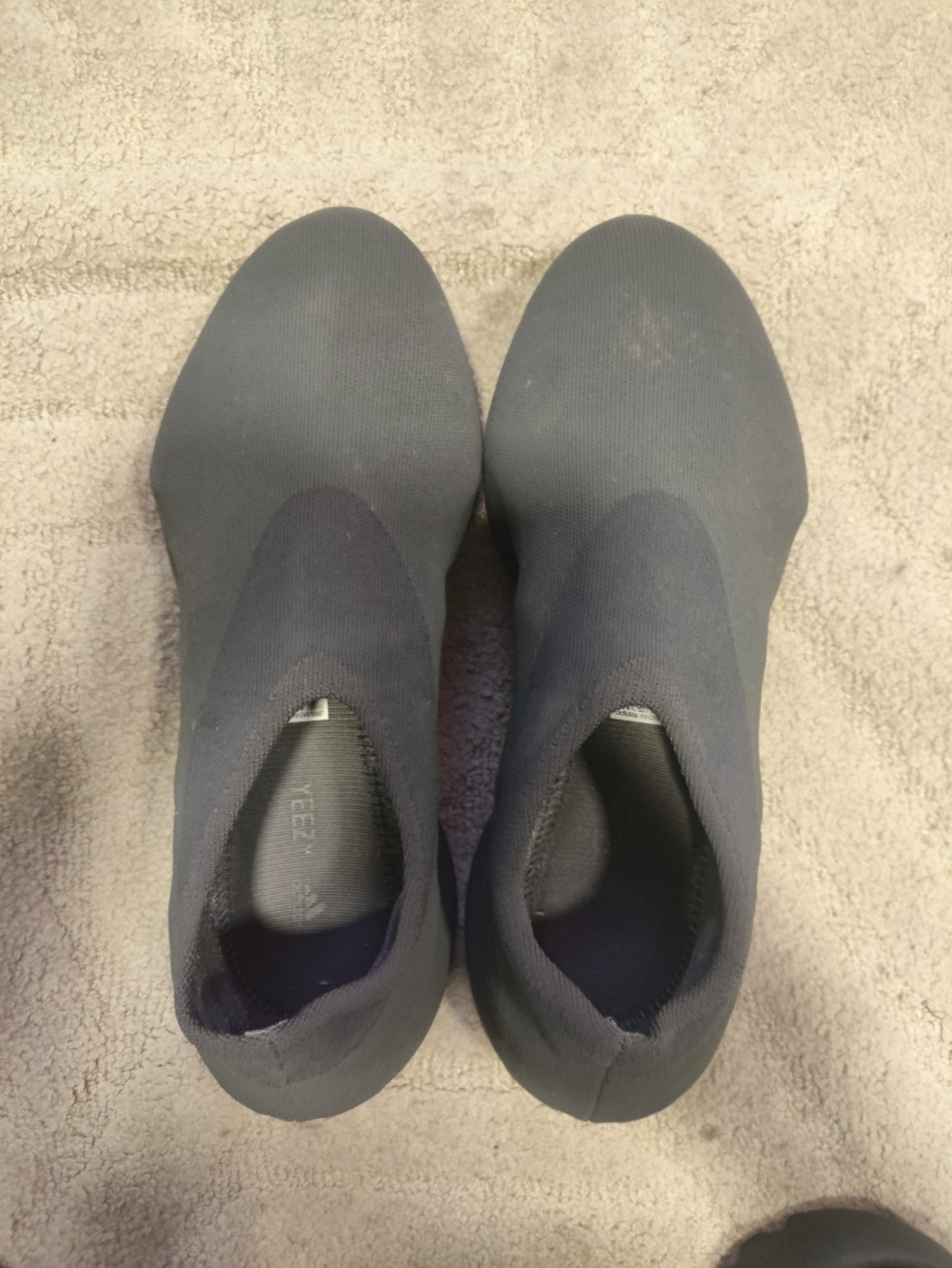 Yeezy Knit Runner Stone Onyx