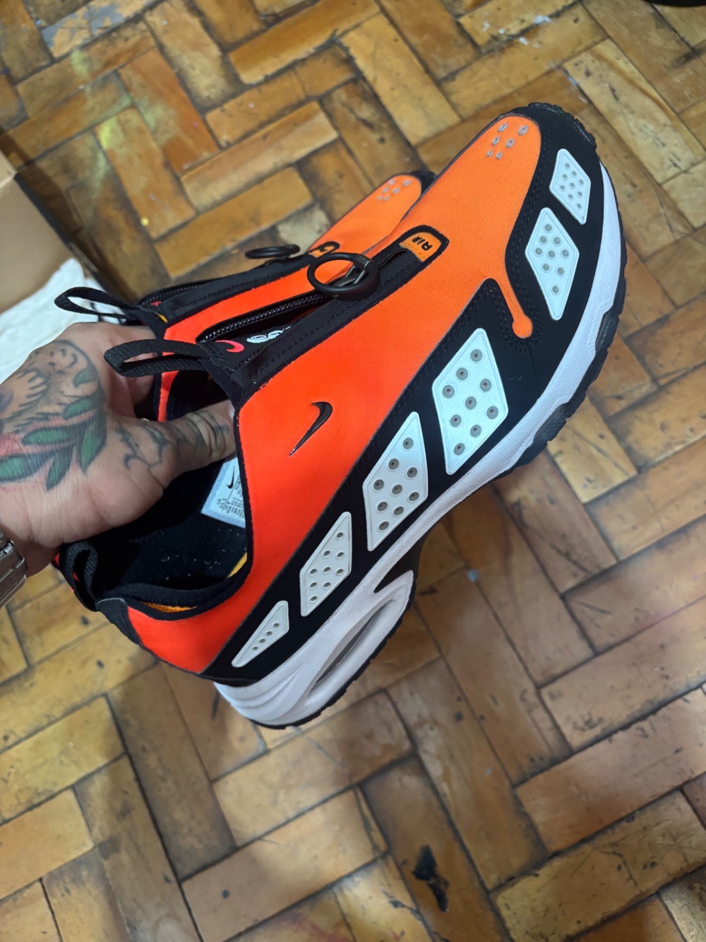 Nike Air Max SNDR Bright Crimson