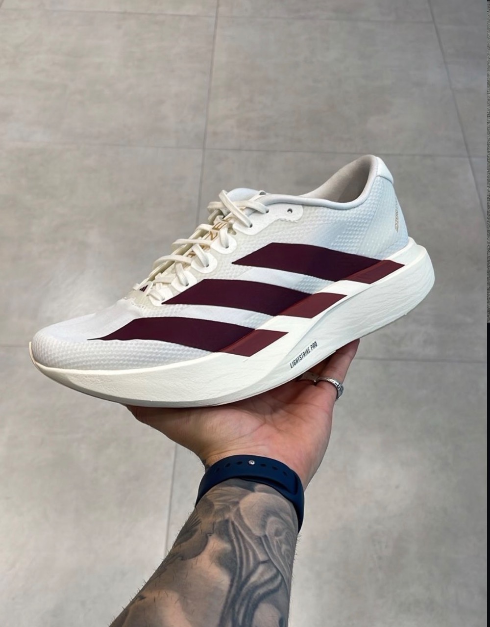 adidas Adizero EVO SL Off White Maroon Mystery Red — 40, Novo