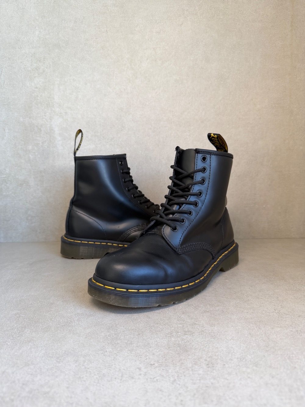 Dr. Martens 1460 Docs