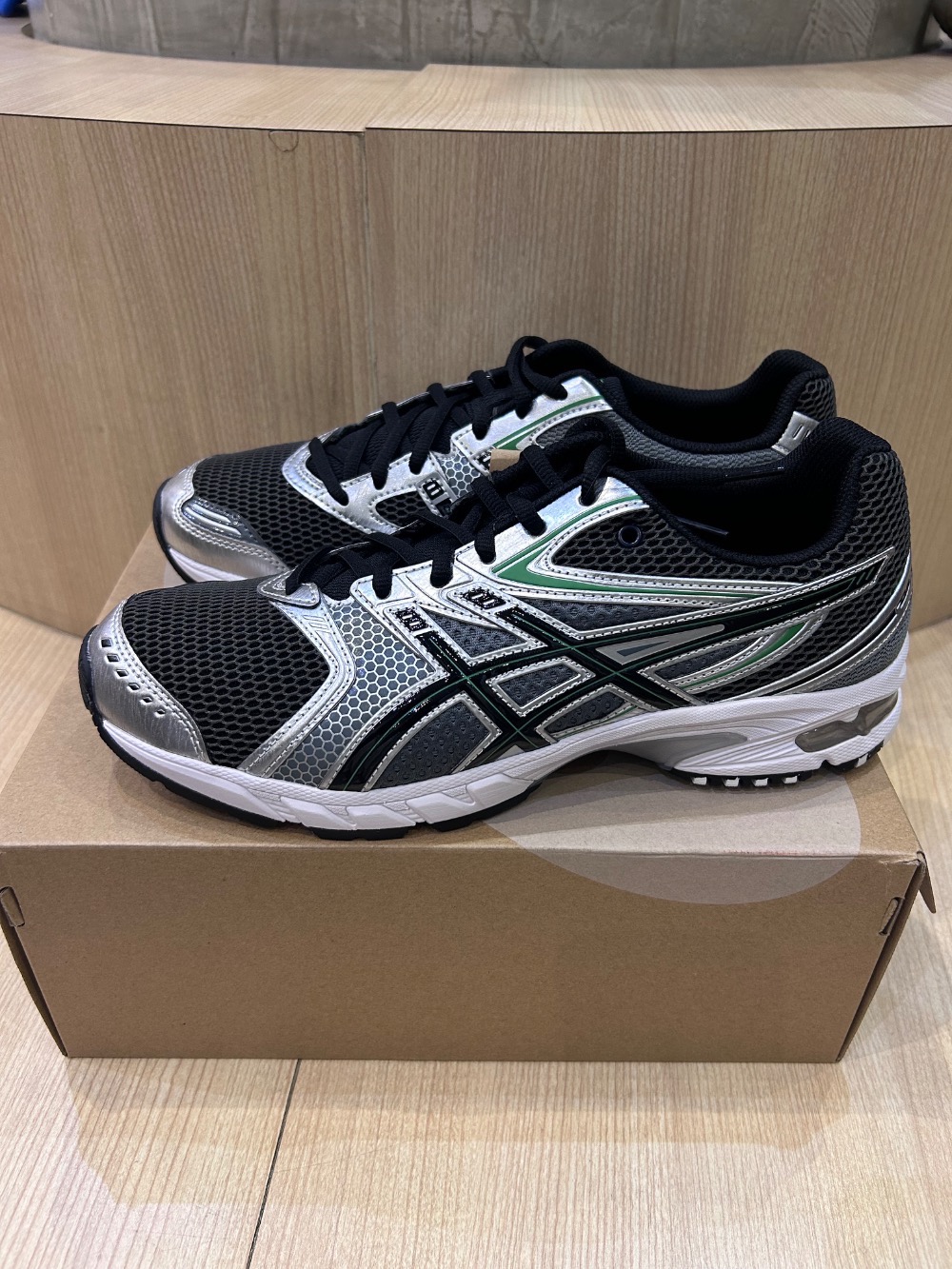 Asics Gel-DS Trainer 14 Graphite Grey Fern