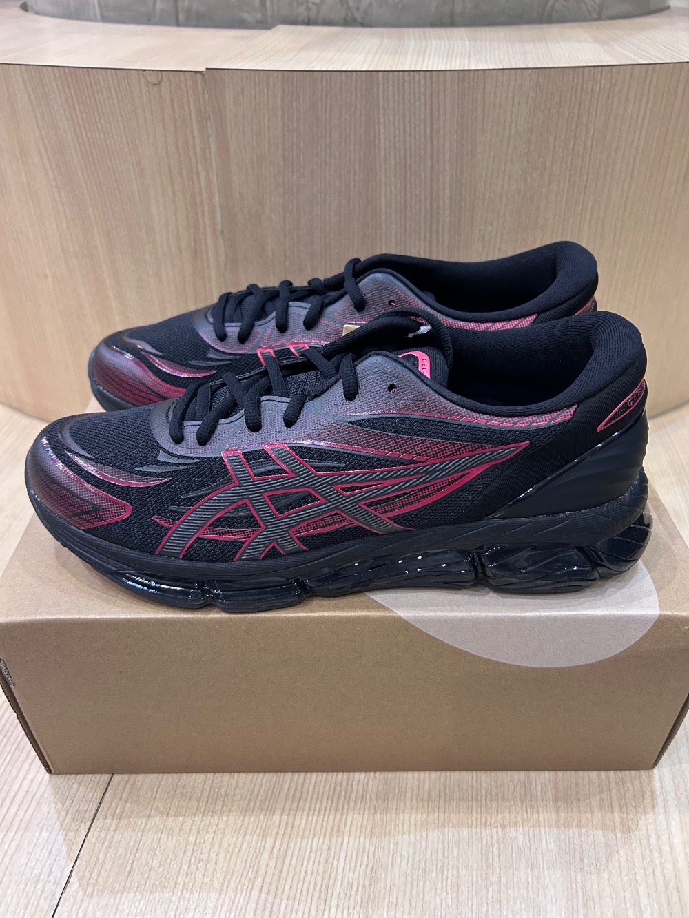 Asics Gel-Quantum 360 VIII Black Classic Red