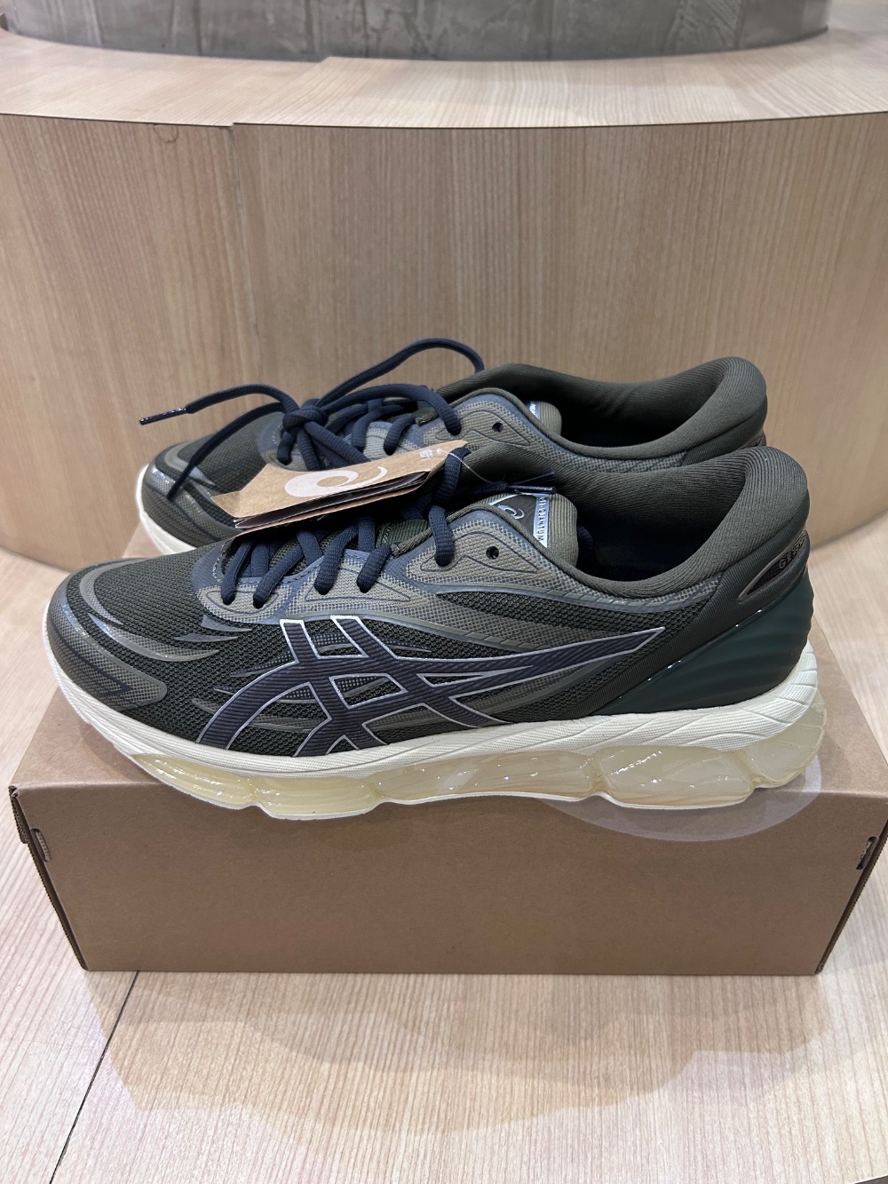 Asics Gel-Quantum 360 VIII Olive Canvas Irvine