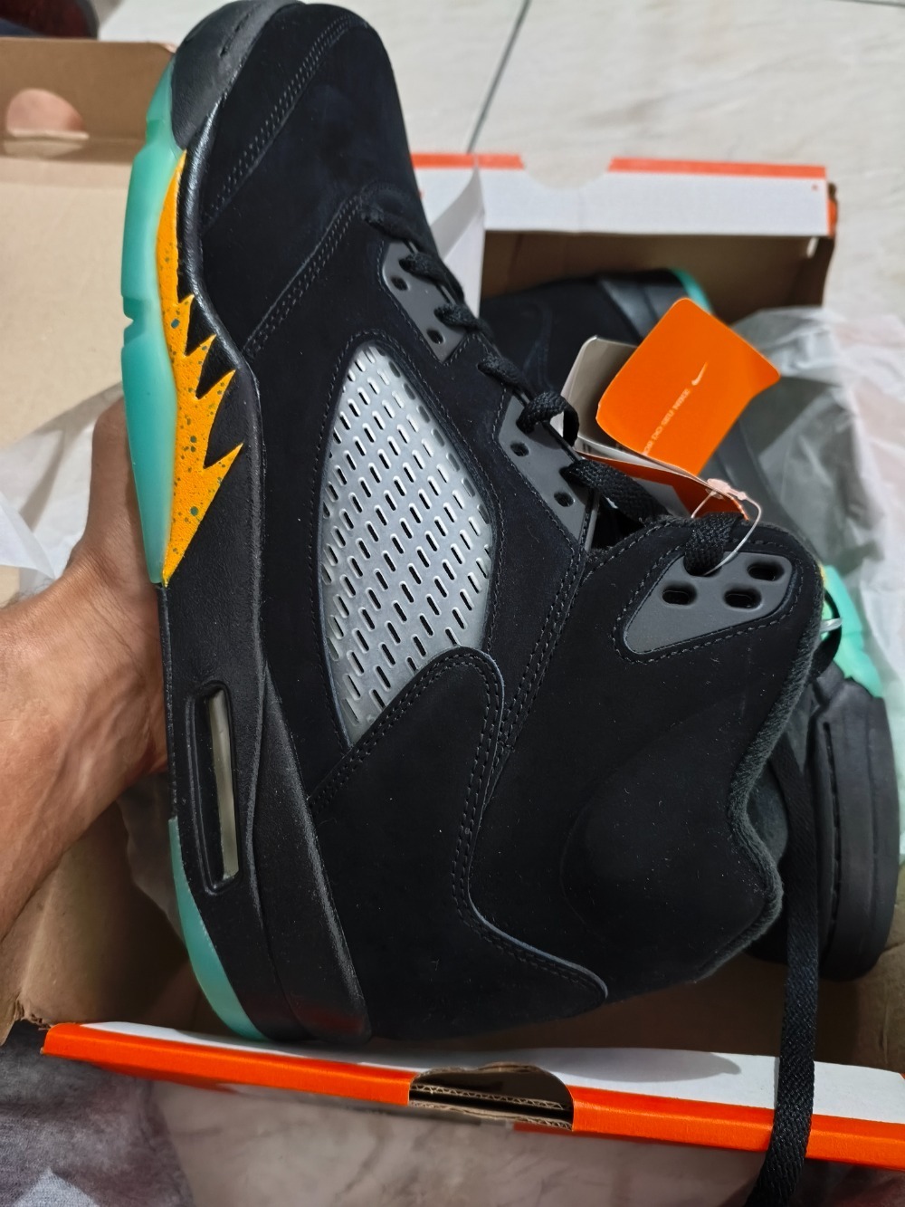 Air Jordan 5 Aqua