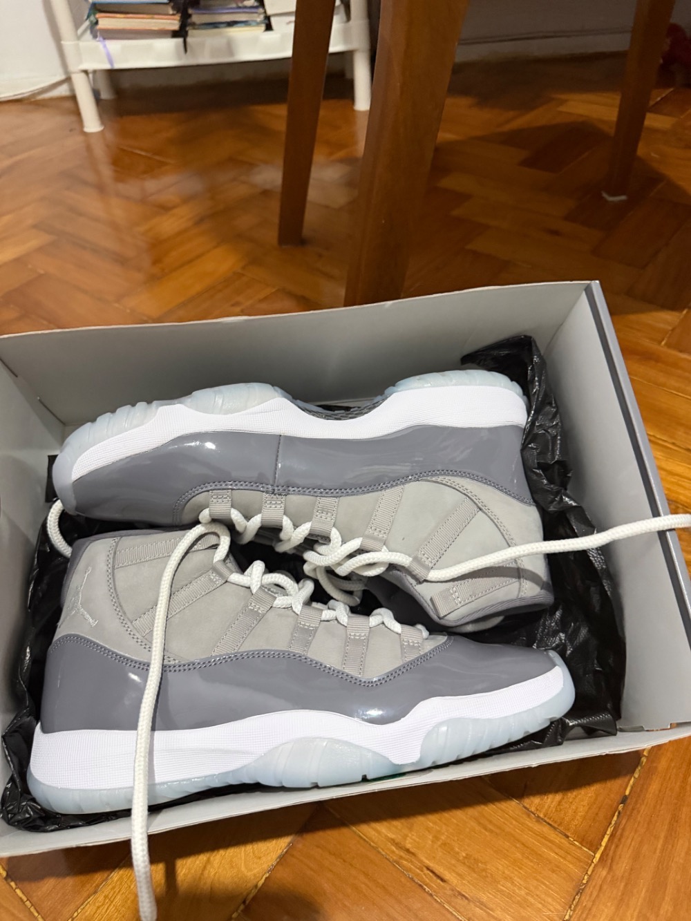 Air Jordan 11 Cool Grey