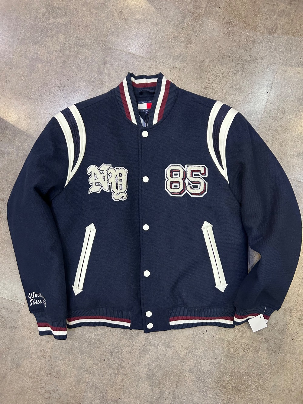 JAQUETA TOMMY JEANS BEST VARSITY - AZUL