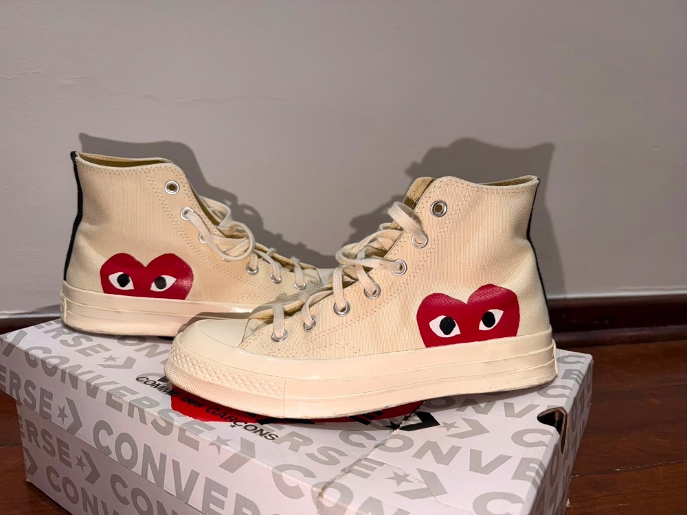 Comme des Garçons PLAY x Converse Chuck 70 White