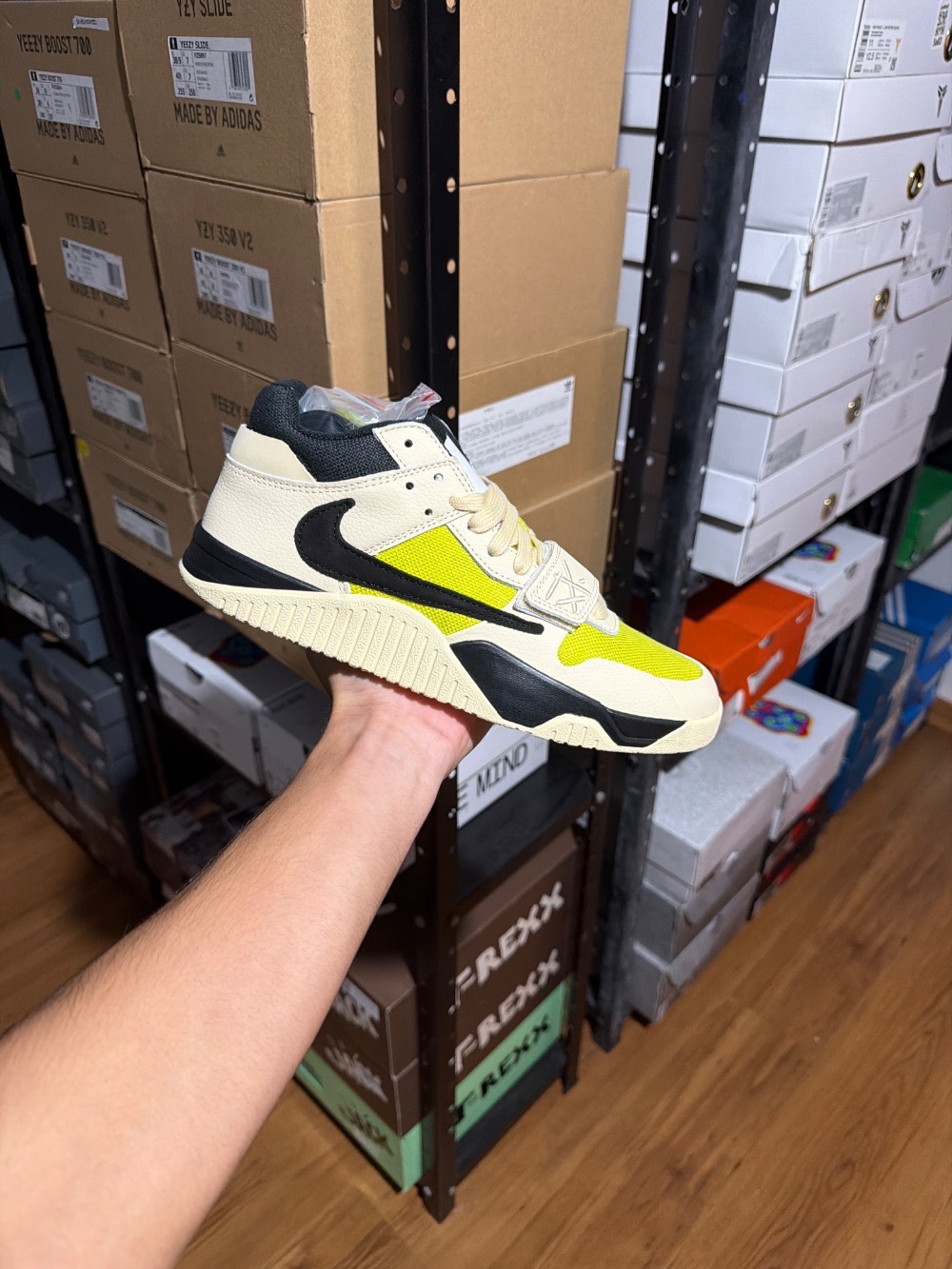Travis Scott x Jordan Jumpman Jack TR Bright Cactus