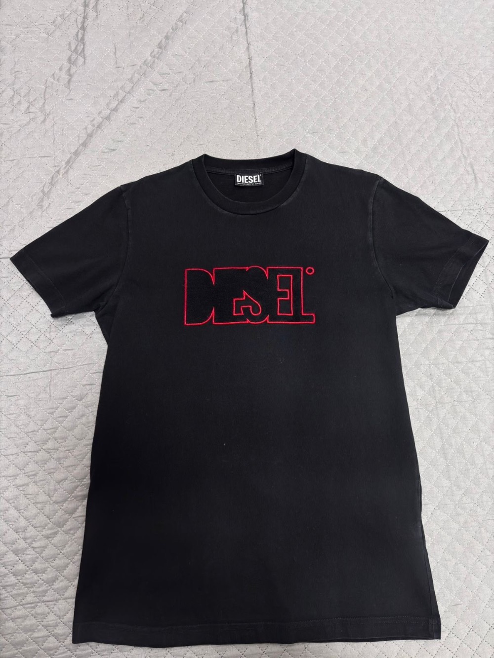 Camiseta Diesel Estampada Black — P, Usado
