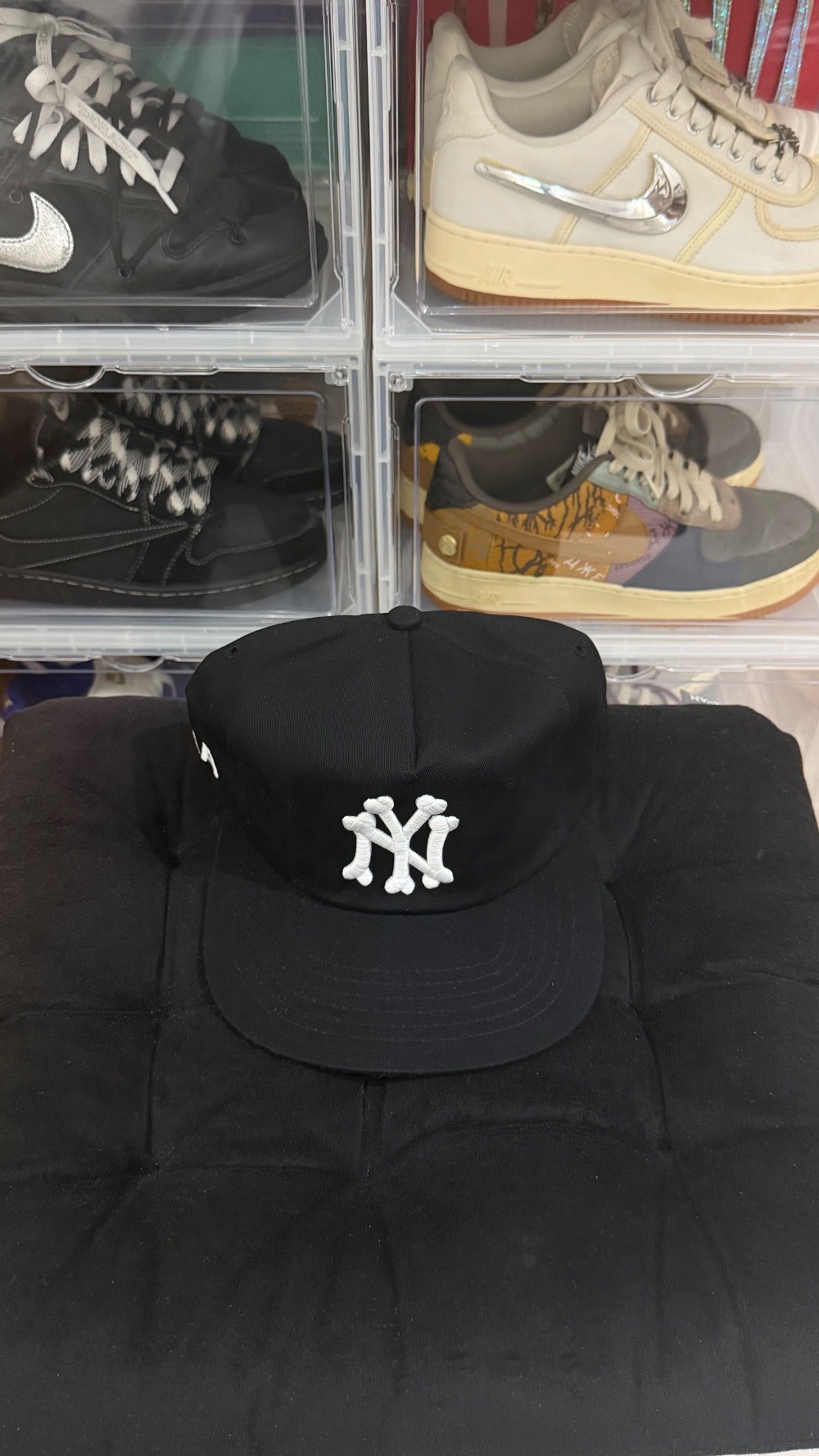 Boné oMA Studios NY Bones Black — Único, Novo