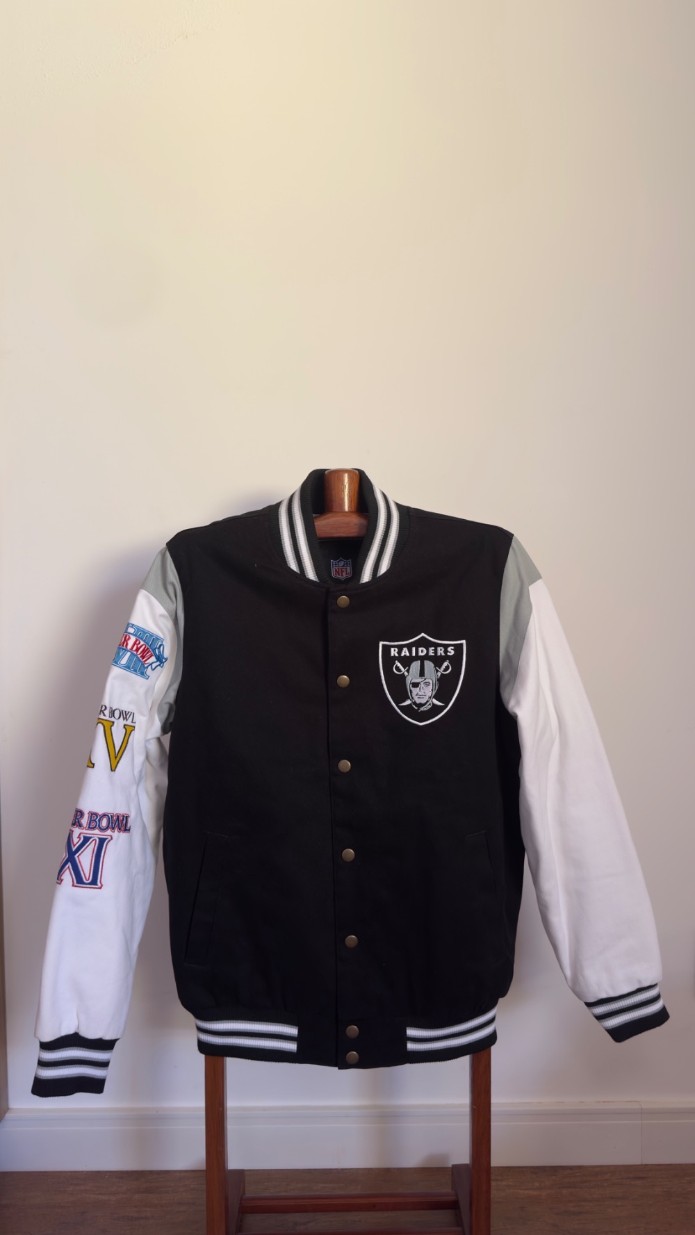 NFL VINTAGE Jaqueta Raiders 3X SUPERBOWL CHAMPIONS