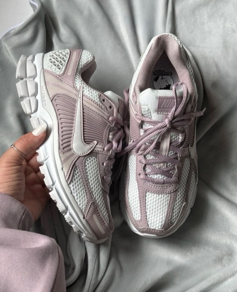 Nike Zoom Vomero 5 Off White Light Violet Ore