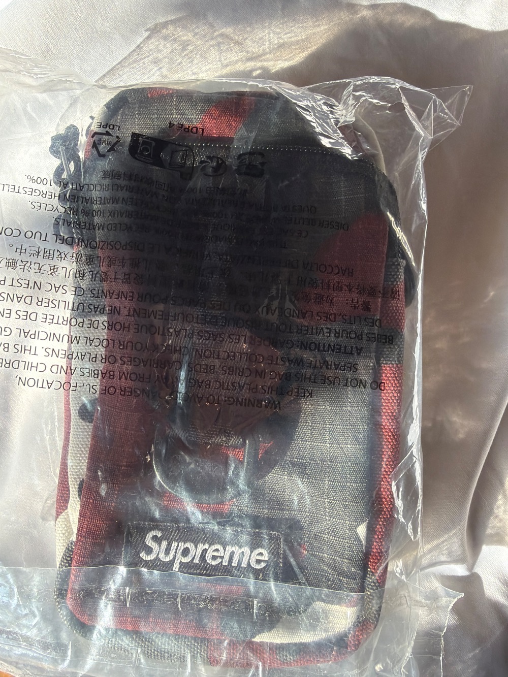Shoulder Bag Supreme Red Camo SS26-W1 — único, Novo