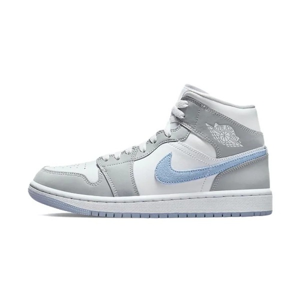 Air Jordan 1 Mid Wolf Grey — 37.5, Novo