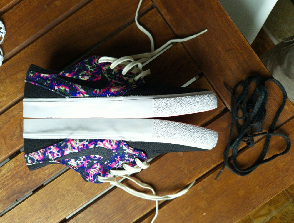 Nike SB Zoom Janoski Canvas PRM Tie-Dye