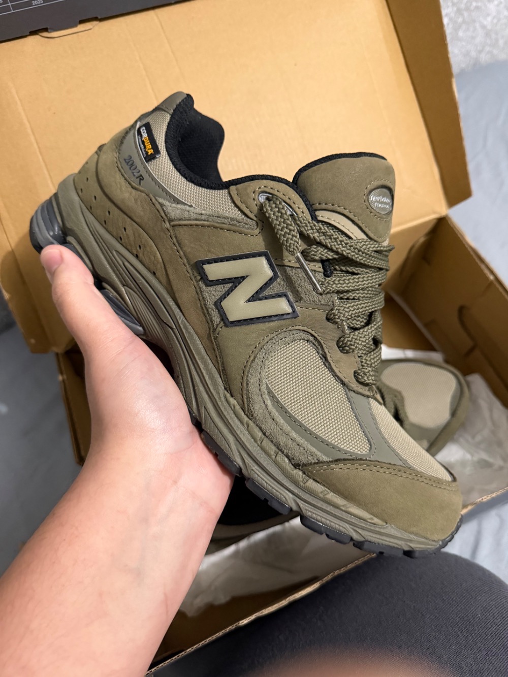 New Balance 2002R Cordura Olive