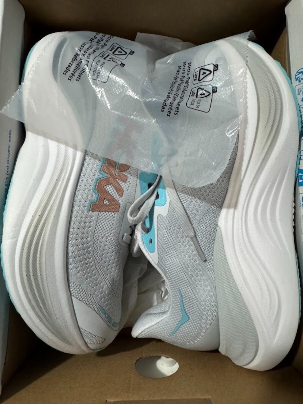Tênis Hoka Skayward X1