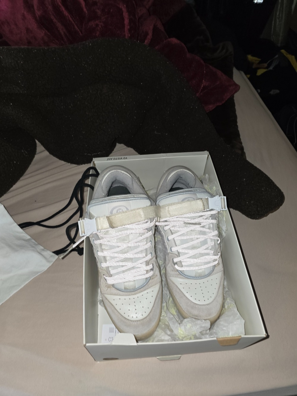 Bad Bunny x adidas Forum Buckle Low White — 42, Usado