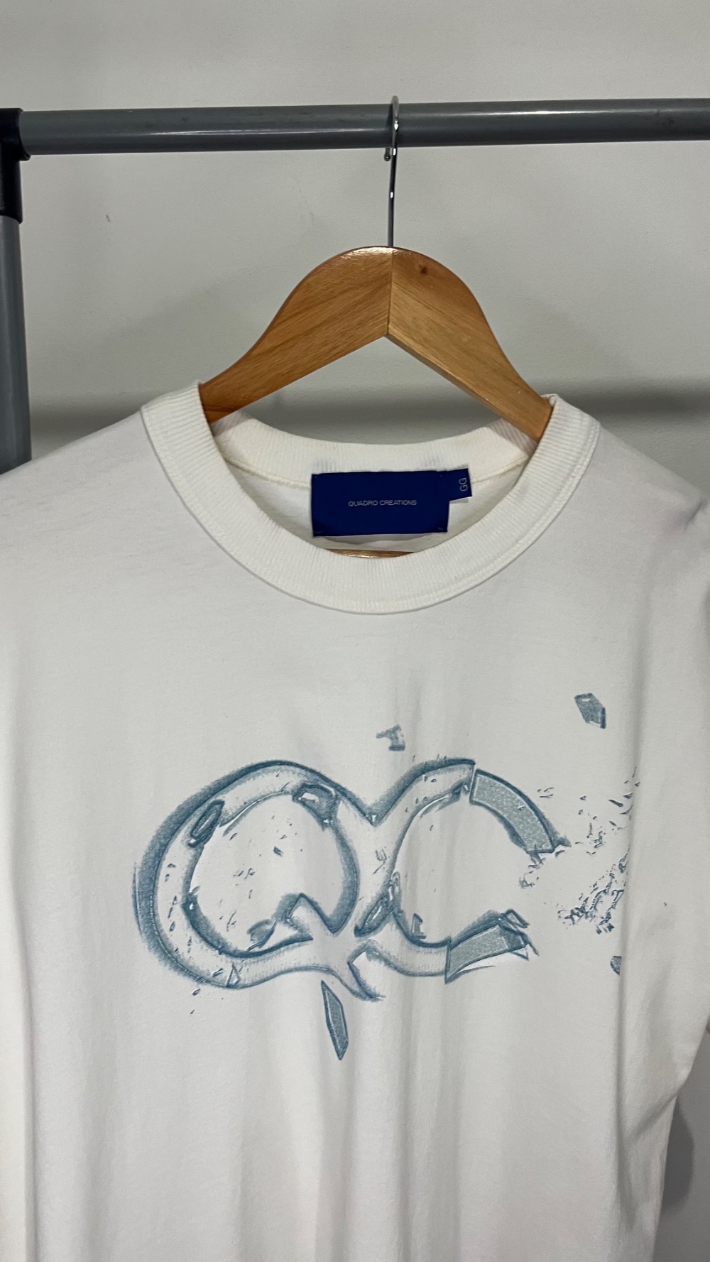Camiseta Quadro Creations Fragile Boxy Off-White