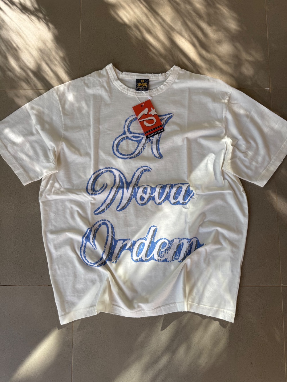 Camiseta Survival nova ordem
