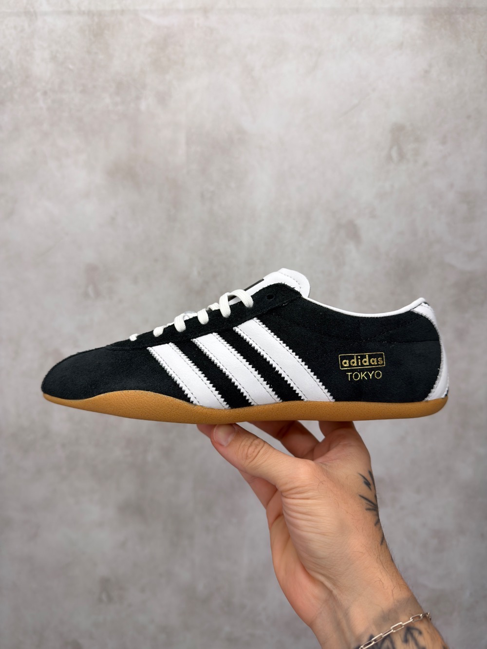 adidas Tokyo Core Black Cloud White