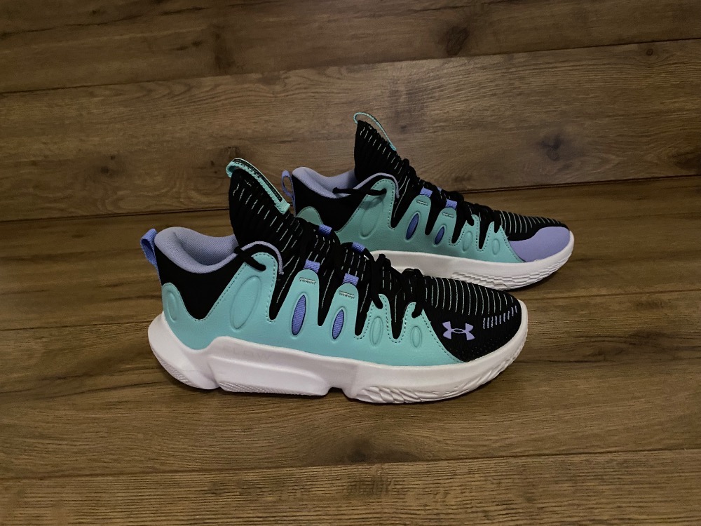 Tênis Under Armour Flow Breakthru 4 'Start Of Season'