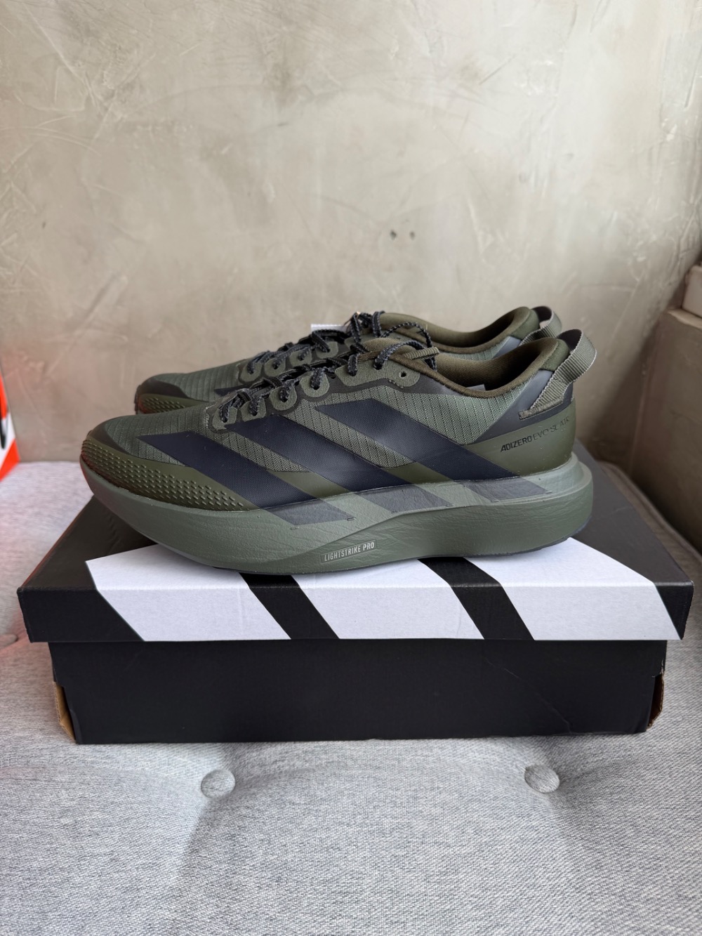adidas Adizero Evo SL ATR Cargo Khaki Black — 41, Novo