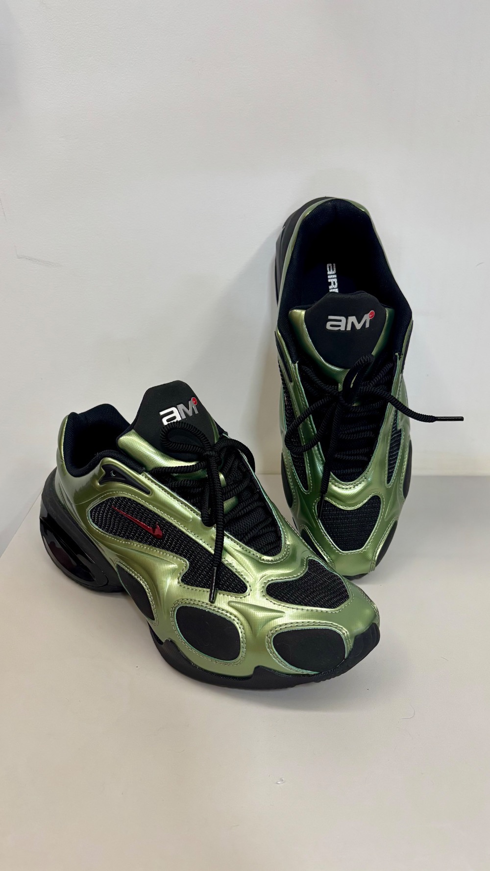 Nike Air Max Muse Metallic Oil Green