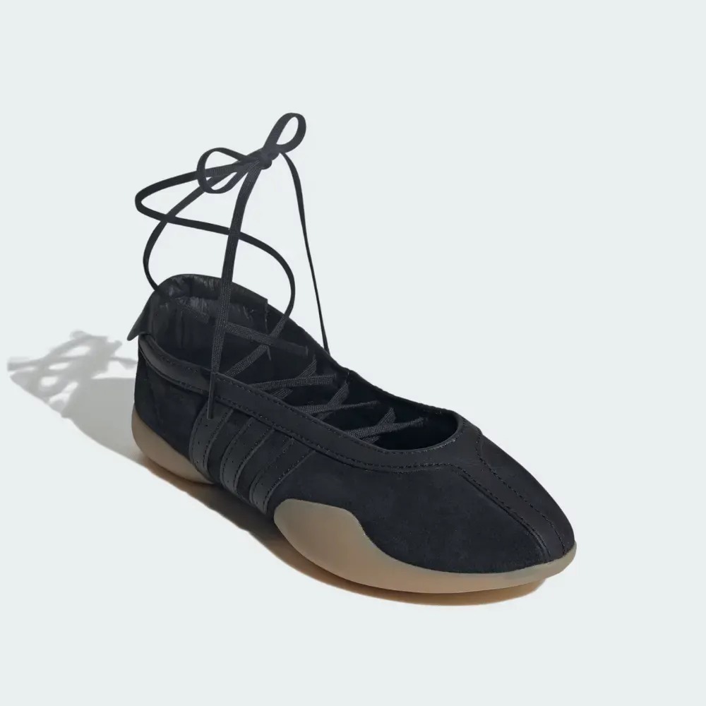 adidas Taekwondo Mei Ballet Core Black Cloud White Gum